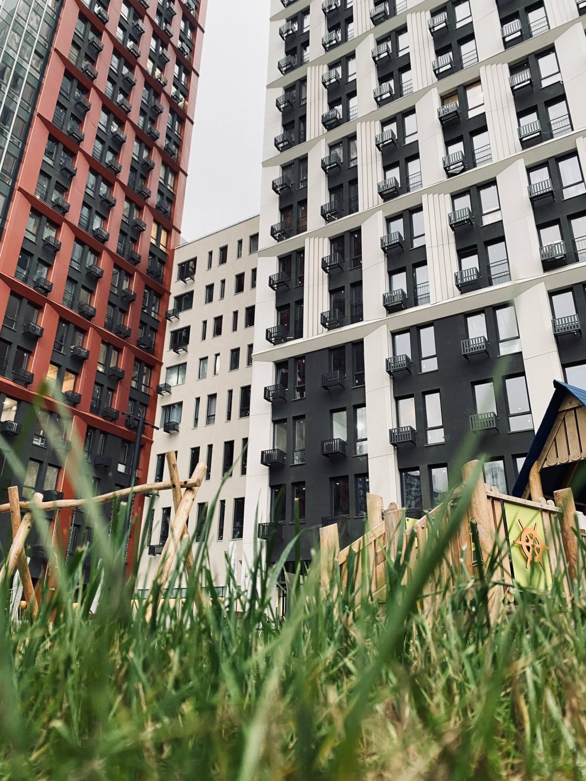 Квартира на Новоостаповской 20