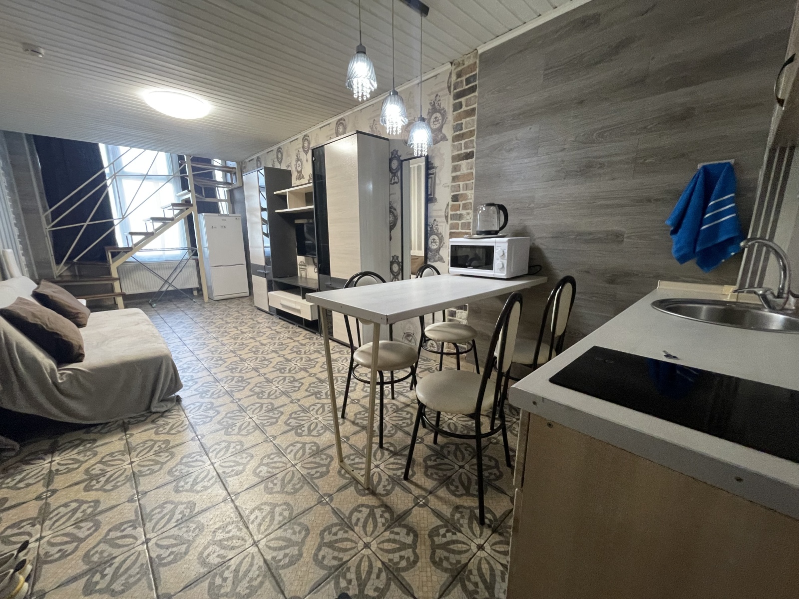 Милана на улице Автозаводская