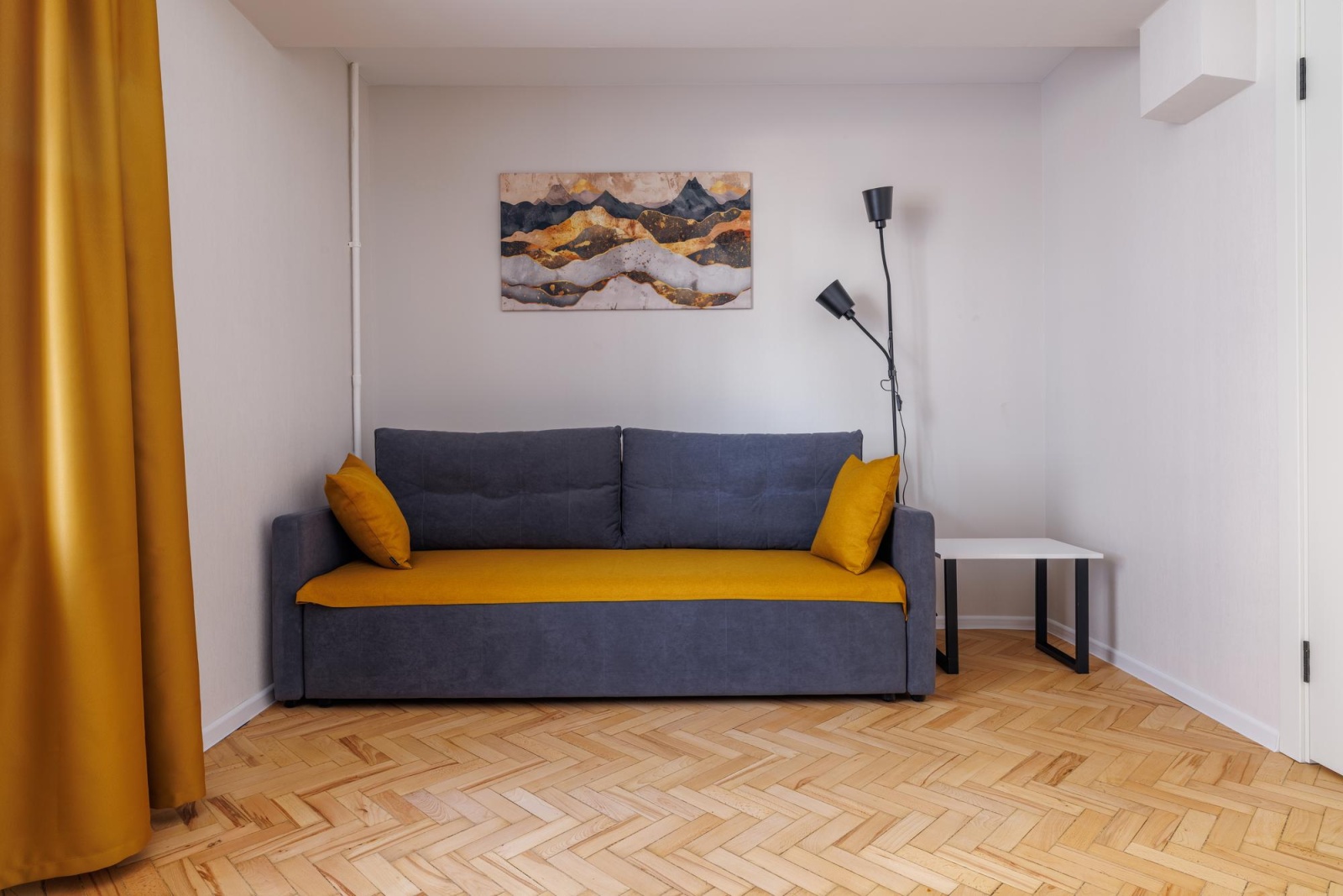 Уютная двухкомнатная квартира на Зоологической