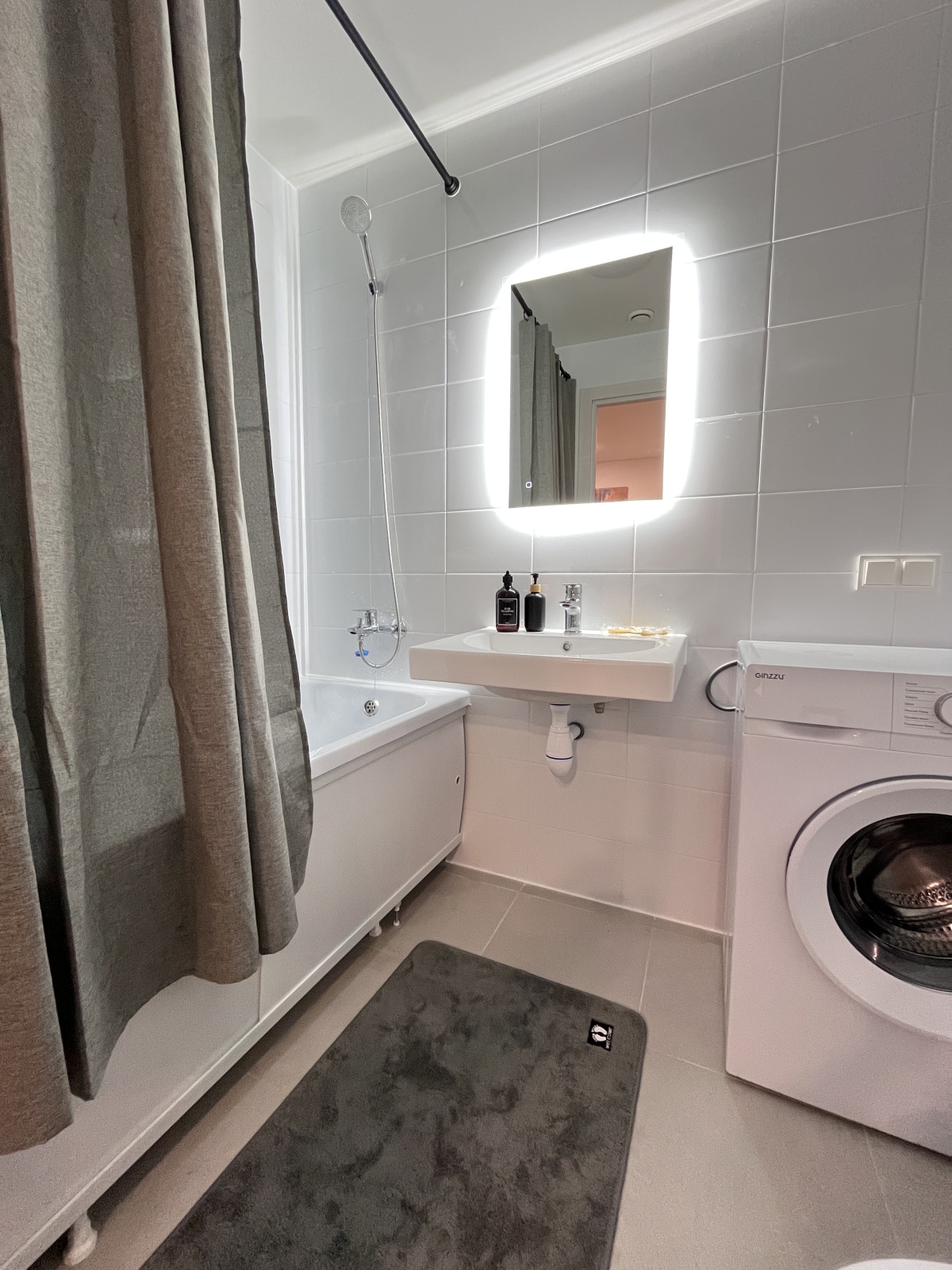 Квартира новая от сети Rentme24 