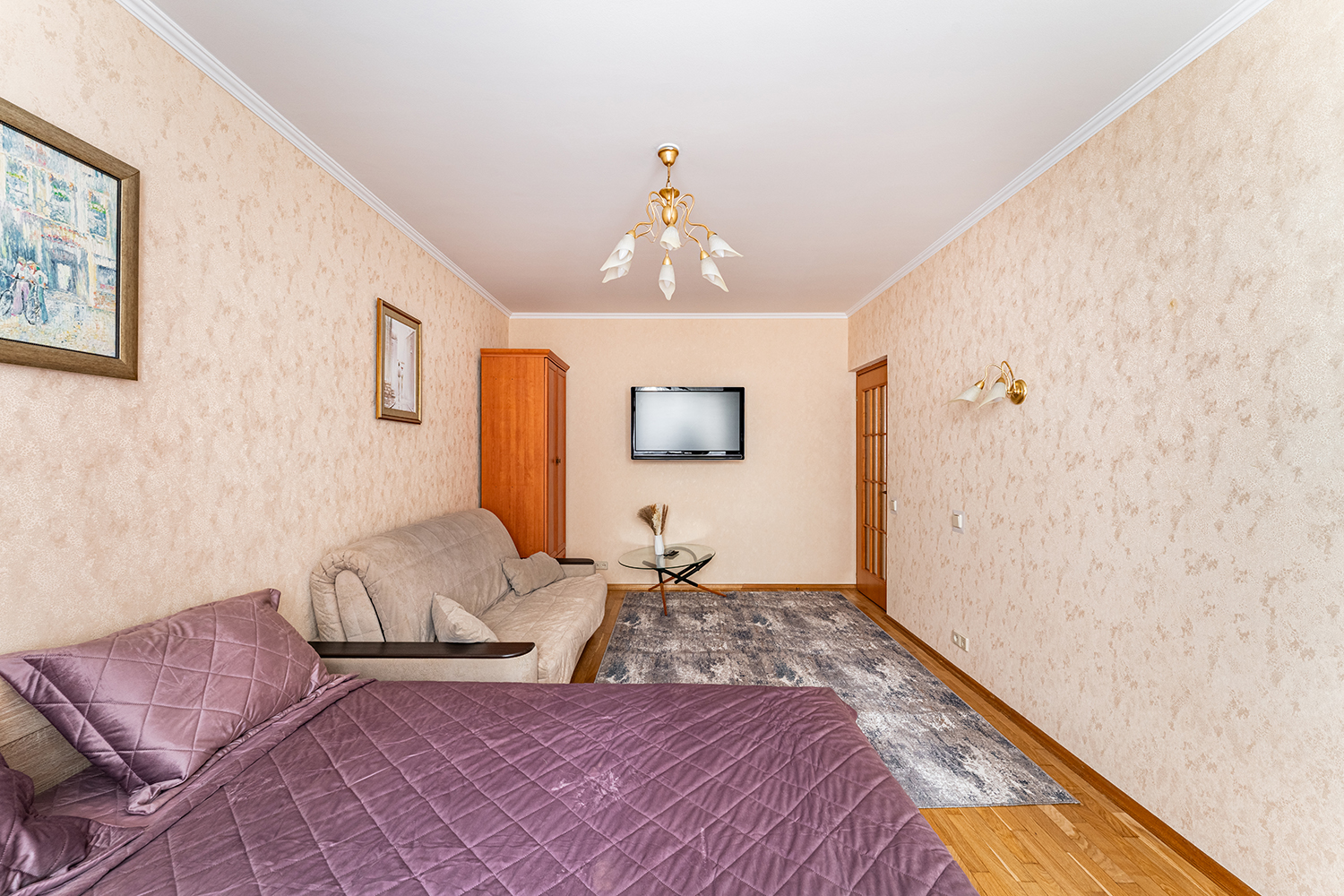 Уютная светлая двушка в 10 мин от метро. Идеально для семьи или пары.