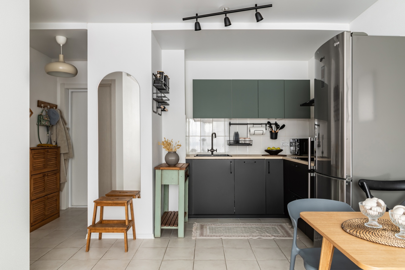 JOY Ясеневая