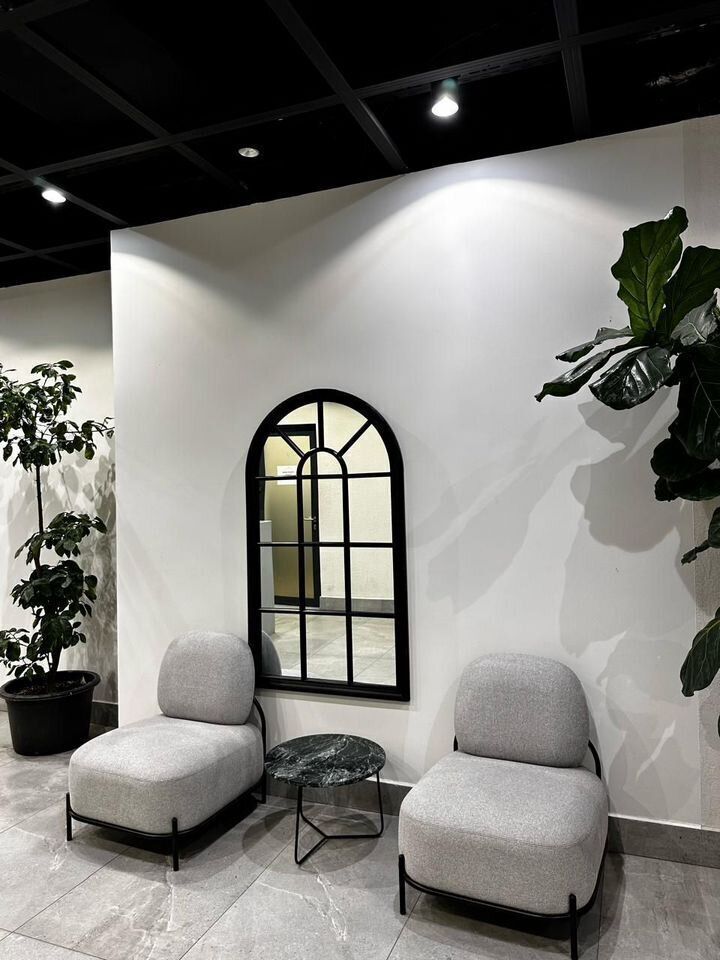 Двухуровневые апартаменты в уютном переулке