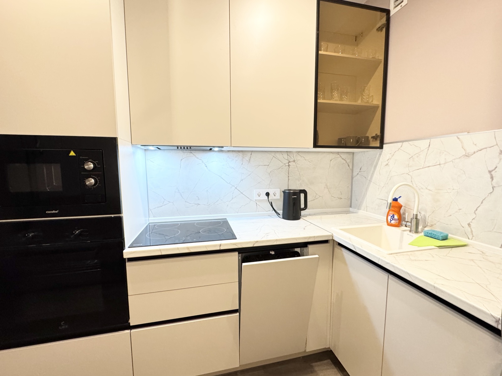 Апартаменты Зона Комфорта на Куприна 7к3