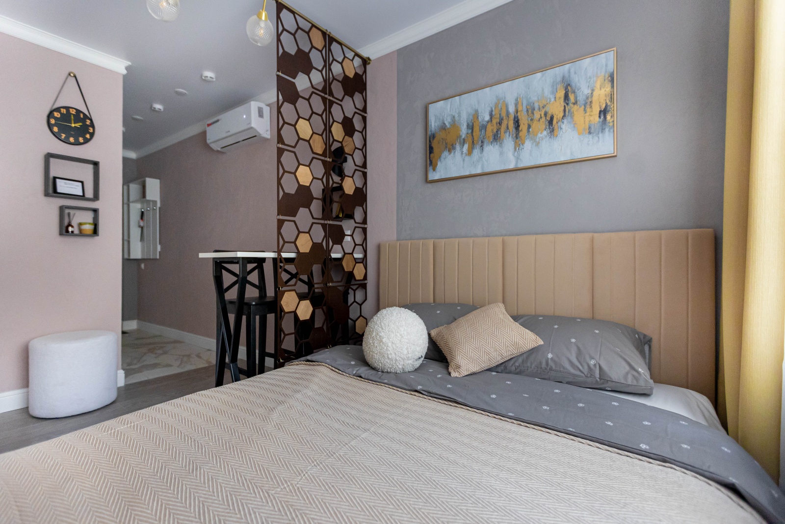 Уютная студия возле метро Бауманская.