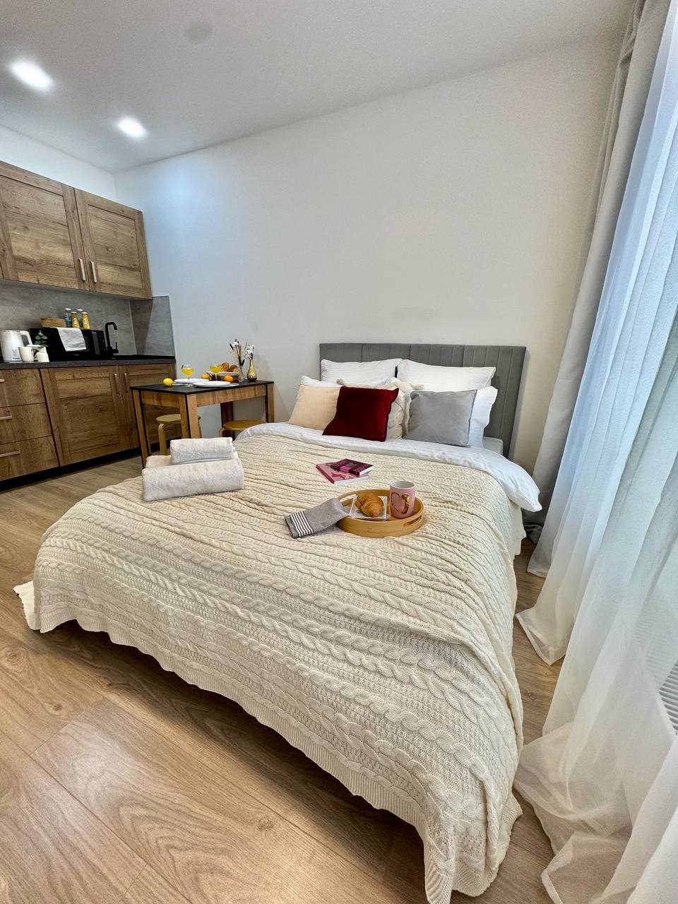 Life Apartments ​Стильная студия в новом доме