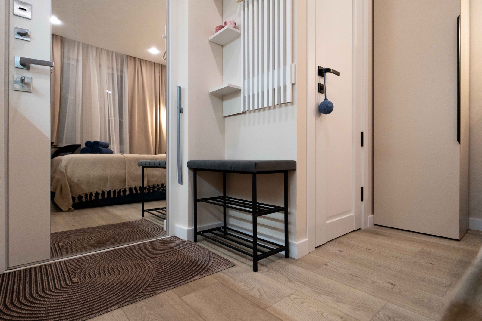 Уютная студия на Новоостаповской