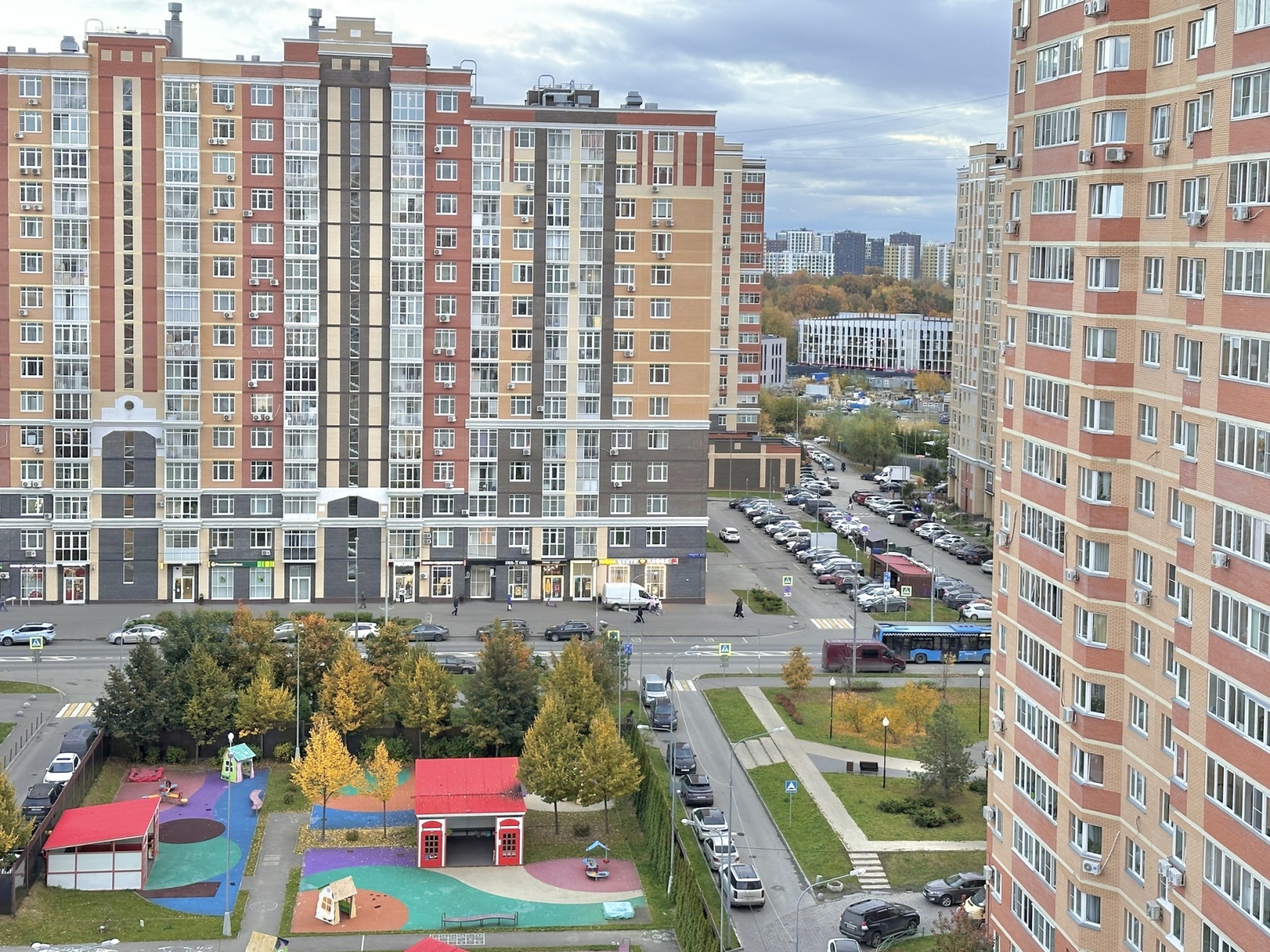 Sunmarine_apart в Липовом парке 8к2