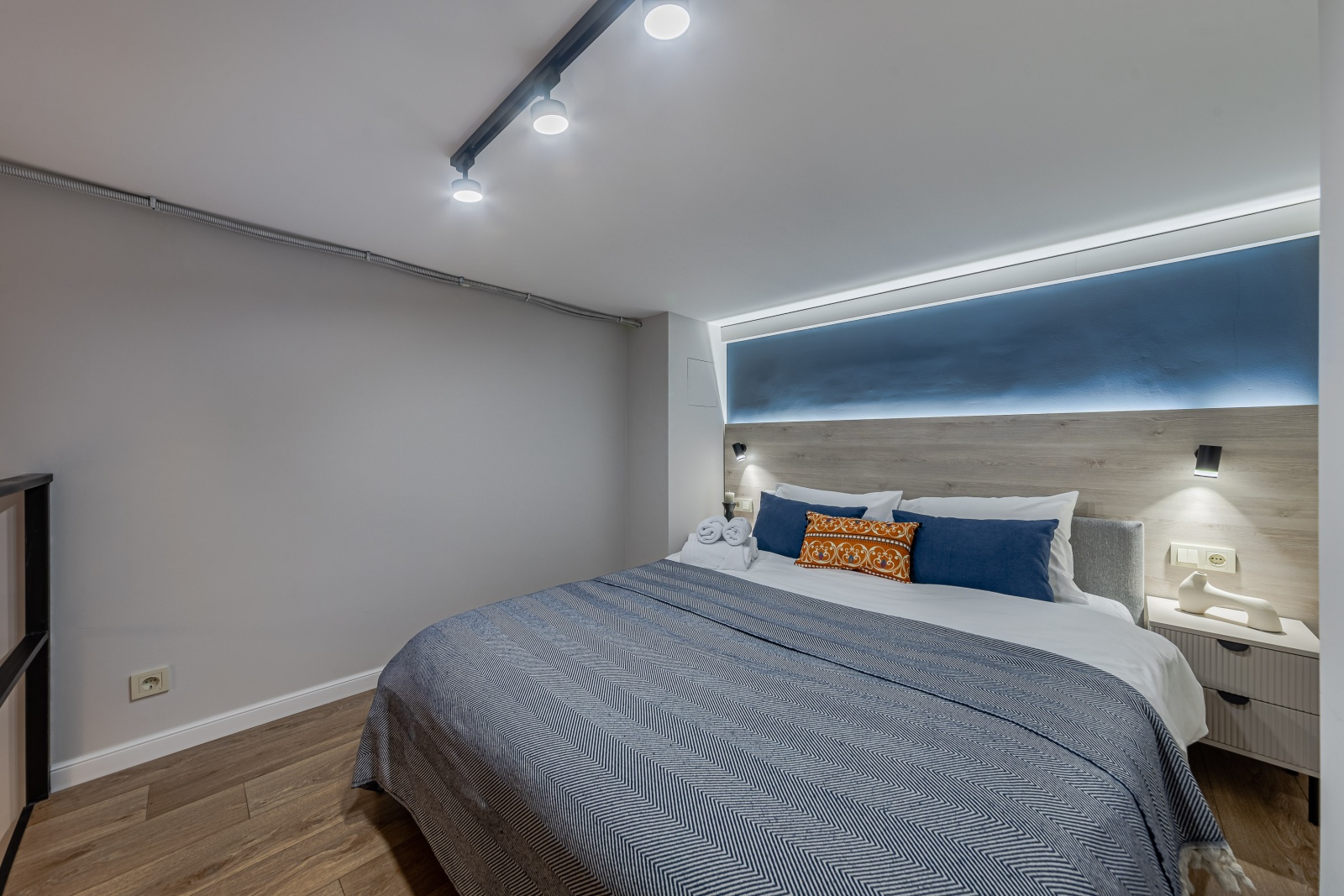 Smart Host на Казакова