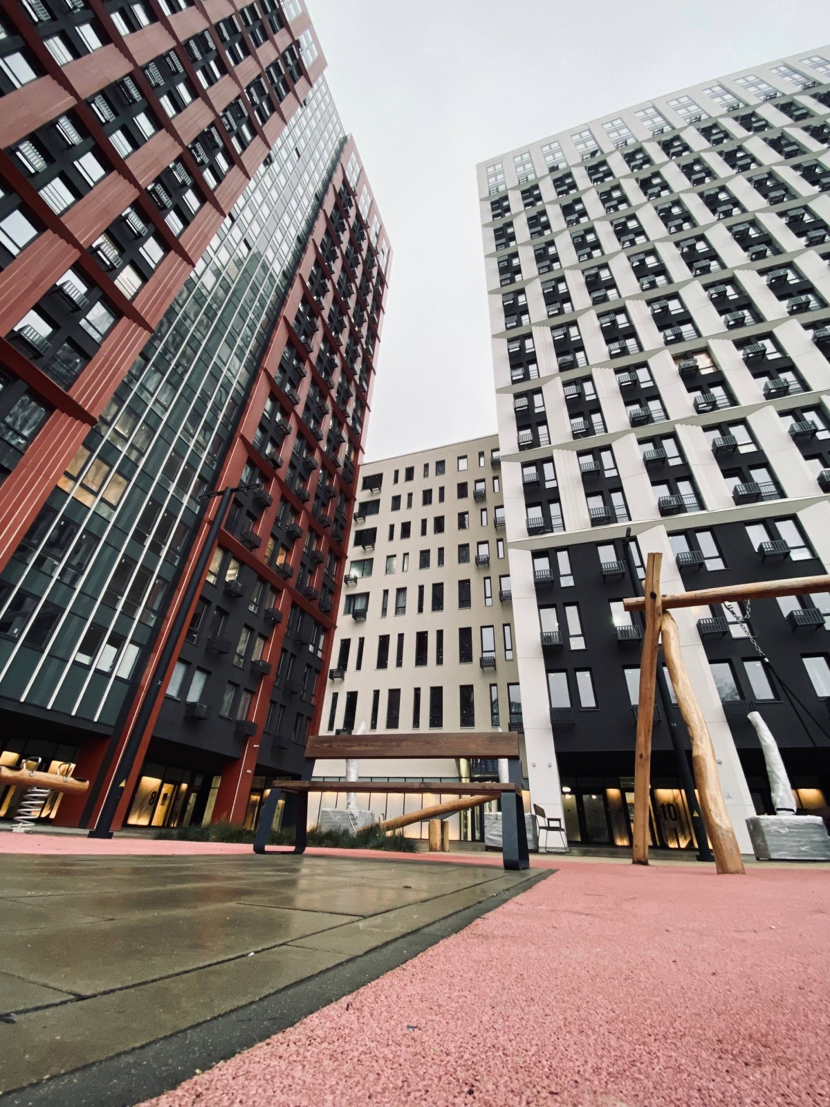 Квартира на Новоостаповской 20