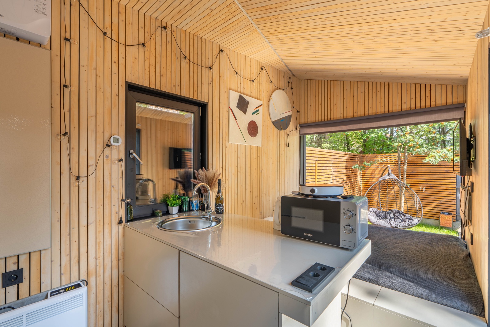 Ультрасовременный домик для отдыха вдвоем с сауной, мангальной зоной и купелью на берегу Немчиновского пруда!