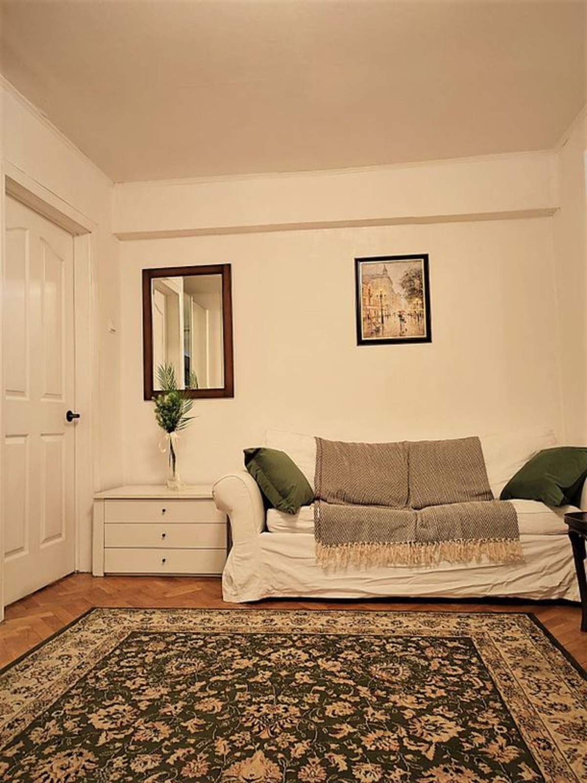 Мятный уголок на Серпуховской