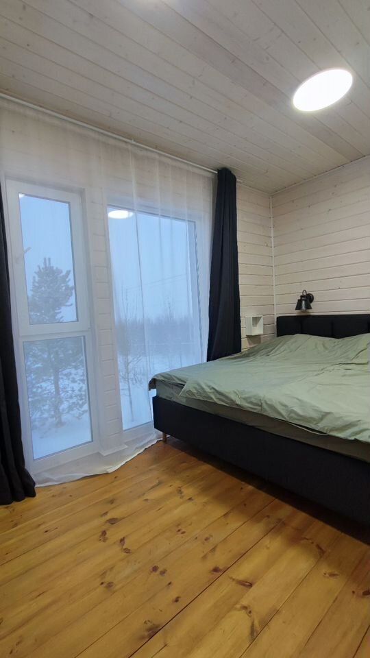 Большой дом Barnhouse · Tish