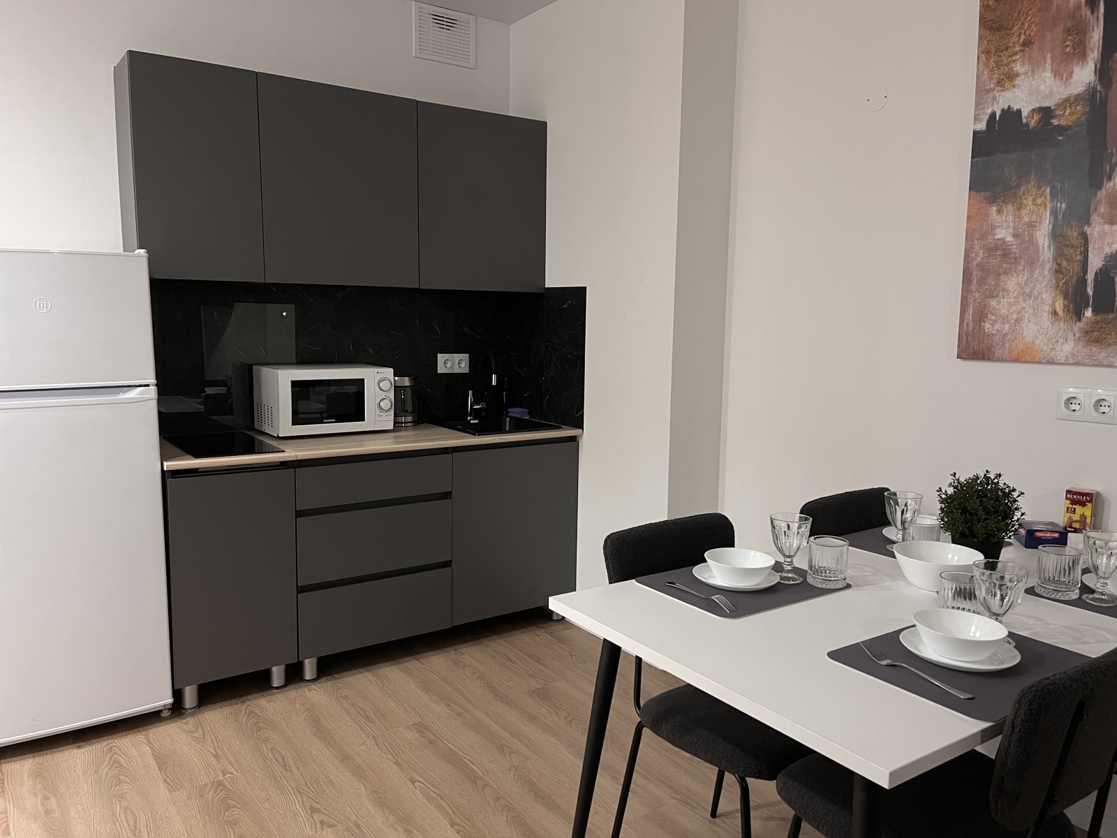 Квартира новая от сети Rentme24 