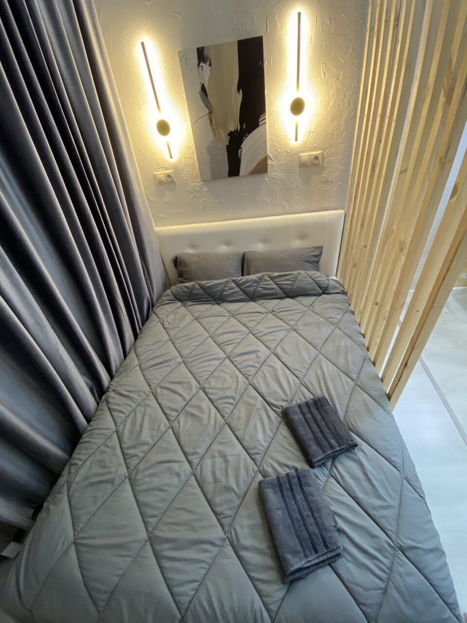 Квартира на Новоостаповской 20