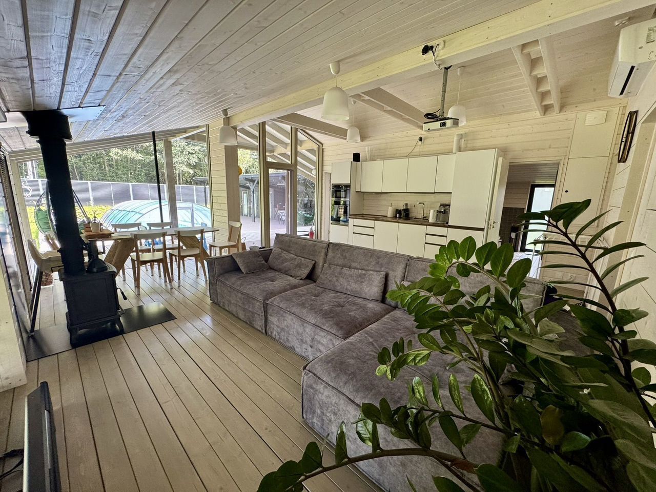 ДубльДом «DreamDom» 120 м² с летним бассеином