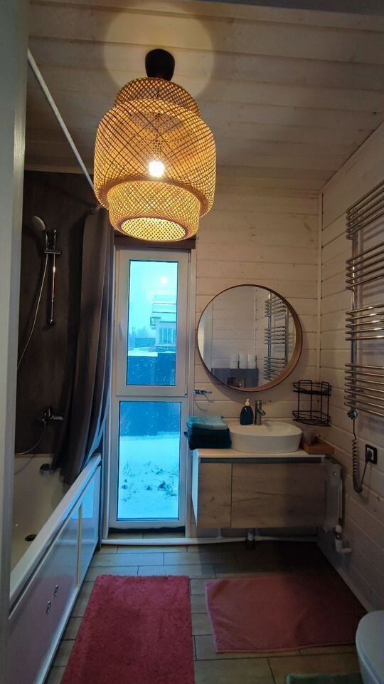 Большой дом Barnhouse · Tish