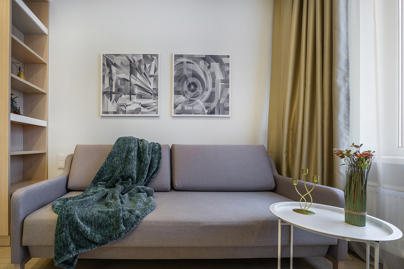 Рядом с Диснейлендом бизнес-студия с видом на Москва-реку!